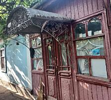 Дом глинобит, камен. фундамент. Кировский("Арлекино"). Участок 5,5 сот