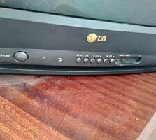 Продам б/у телевизор LG CF-21T20K