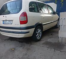 Opel Zafira A 2004