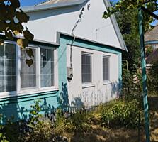 Дом на Бл. Хуторе, 3 комнаты, гараж, подвал, участок 10с