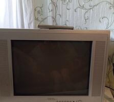 Диагональ 51см. В идеальном состоянии. 400р.