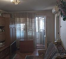 Продам 4-комн. 5/5, пр. Небесной сотни