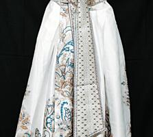 Продам очень красивые платья