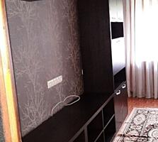 3х к Ильфа и Петрова/Глушко. Внутри квартала.