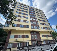 Vă prezentăm un imobil foarte generos, cu 2 odăi + living!!!