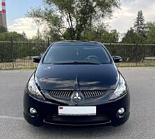 Мицубиши Грандис