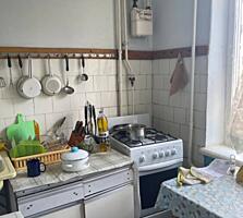 2х комнатная на ленинском 3 этаж