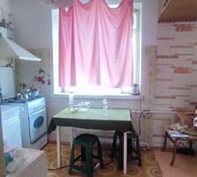 2-комнатная квартира в удаленном центре города. 40/24/7