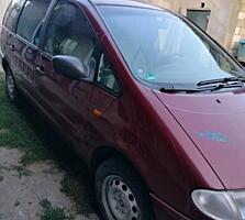 Срочно продам обмен минивэн ford galaxy