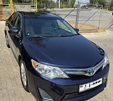 Продам Тойоту Камри