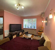 Продам квартиру 45 кв. м., 1/5, ул. Романа Кармена/Шевченко пр.