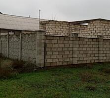 Продается незавершенное строительство на участке 12,5 соток