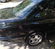 Ауди 100 С4 хорошее состояние.