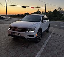Volkswagen Tiguan 2020 год, 2.0 бензин, полный привод.