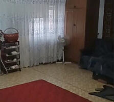 Балка Китайская стена Чешка 4 ком 4/9 Зал 30 кВ Кухня 12кВ Общ 123 кВ