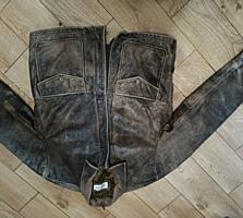 Продам кожаную куртку