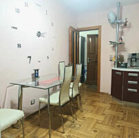 3х к Вильямса/Королева. Кирпичный дом.