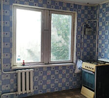 Продаётся 2-комн. квартира 4/5, район Западный