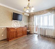 продаж 4-к квартира Київ, Деснянський, 64000 $
