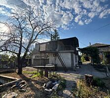 Дом с большой территорией