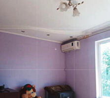 Продам двухкомнатную квартиру на улице Александра Кутузакия