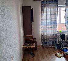 Продаётся просторная 4-комнатная квартира на улице Ильфа и Петрова. ..