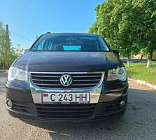 Продам VW Touran 2.0 Ecofuel (торг уместен)