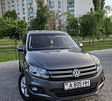 Volkswagen Тiguan 2011 год 2.0 бензин, полный привод