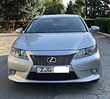 Lexus ES300h 2014