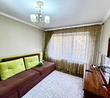 Продаеться трехкомнатная квартира на Нижней Рышкановке, район Фенозы.