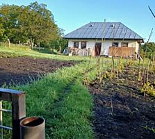 Продам огород с небольшим старым домиком