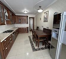 33144. Продам трехкомнатную квартиру в ЖК ...