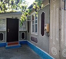 Продается дом, участок 6 сот., ул. Мира 23000$.