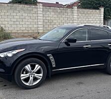 INFINITI FX35 2011г. (ГАЗ-Метан)