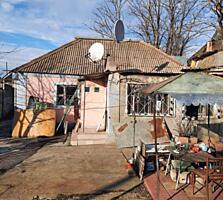 Продам дом под реконструкцию на большом участке 12 соток с широким ...