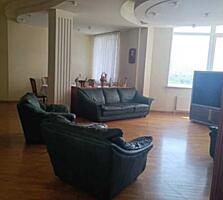 35157. Продаётся квартира с ремонтом, заходи и ...