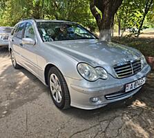 Продается хорошая машина