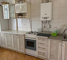 Просторная квартира в самом ЦЕНТРЕ Комфортный Этаж Сталинка