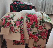 Продам новые шерстяные платки