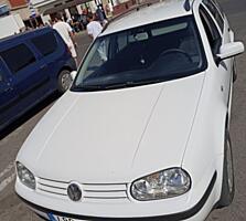 Продам гольф 4 универсал 2.0 бензин/заводской метан