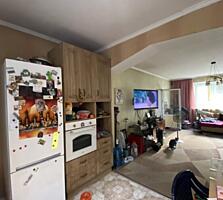 Продам дом на 15 сотках в районе Таирова