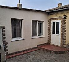 Продаю дом с боксом на четыре машины под авто мастерскую