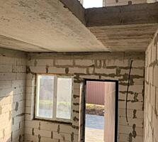 Предлагается к продаже двухэтажный таунхаус общей площадью 36,5 ...