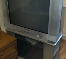 Продам маленький цветной телевизор для кухни JVC с пультом 80рублей