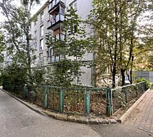 Продается 3-комнатная квартира, 1/5 эт, с мебелью и техникой