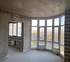 33480 Продам просторную трехкомнатную квартиру в ...