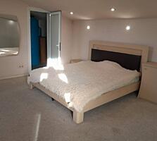 К продаже предлагается уникальная двухуровневая квартира . Самый ...