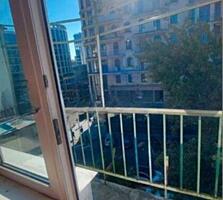 ПРОСТОРНАЯ 3-комнатная квартира в самом центре на улице Греческая