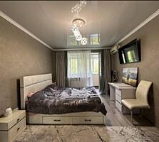 33497 Продам 1-комнатную квартиру на Черемушках. ...