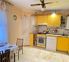 Продам 3-х комнатную квартиру в центре на Нежинской